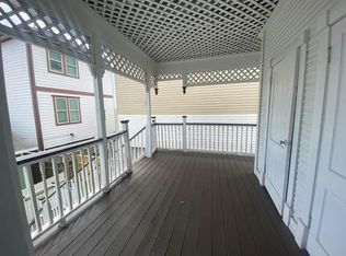 406 Pecore St, Houston, TX 77009