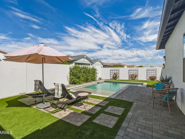 17306 W WILDWOOD Street, Surprise, AZ 85388