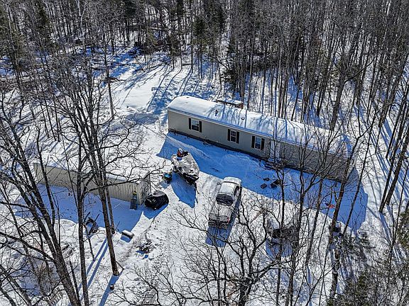 2nd image of 53140 Rainbow Rd