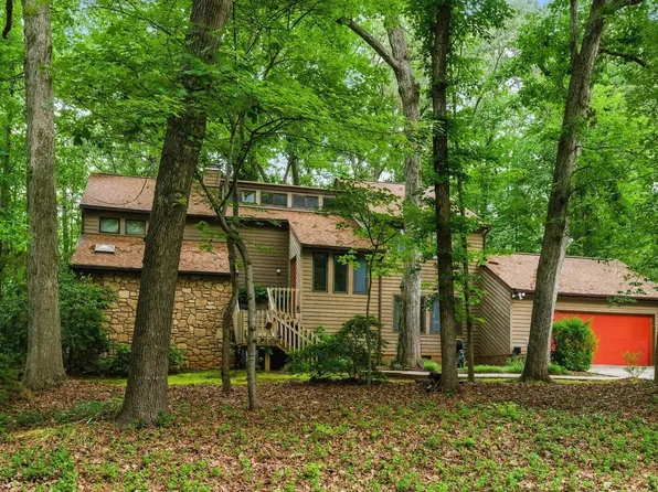 9417 Owls Nest Dr, Raleigh, NC 27613