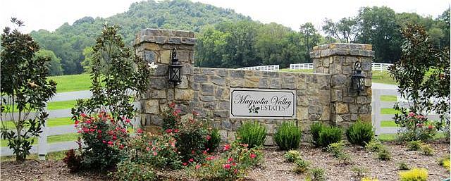 1st image of 7425 Magnolia Valley Dr