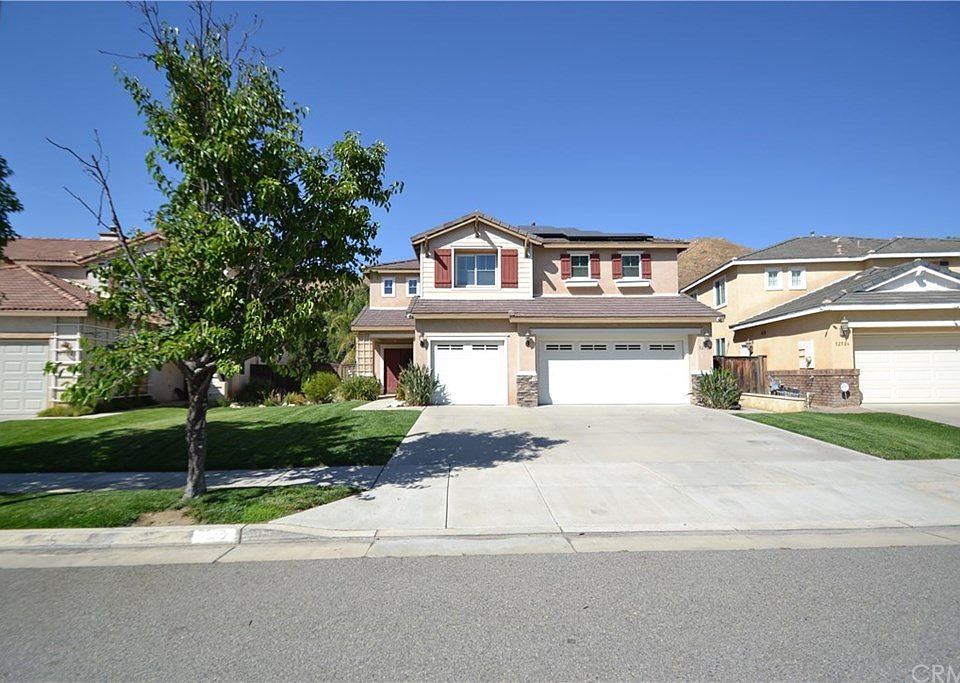 1st image of 32524 Sprucewood Way