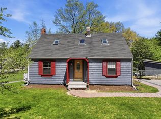 609 Willard St, Leominster, MA 01453