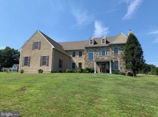 1103 Slatewood Cir, Chester Springs, PA 19425