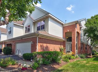 258 Bay Dr, Itasca, IL 60143