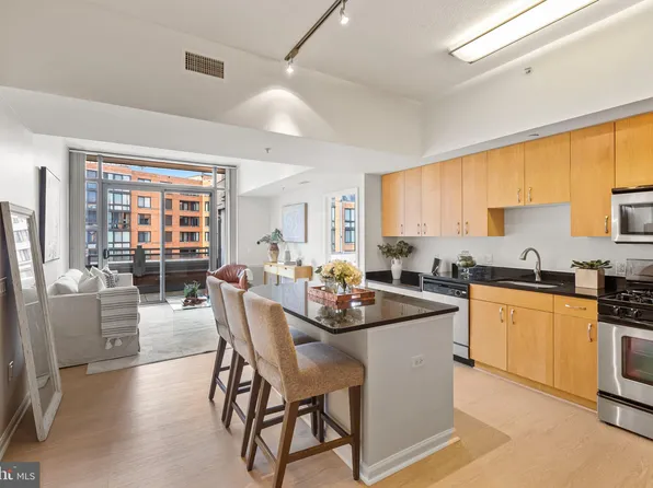 440 L St NW Unit 1104, Washington, DC 20001