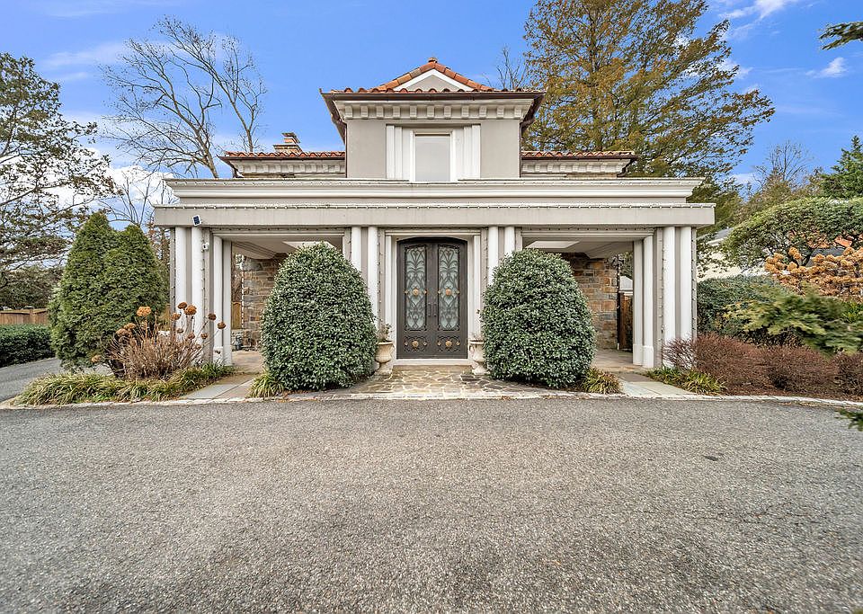 1st image of 5306 Bradley Blvd