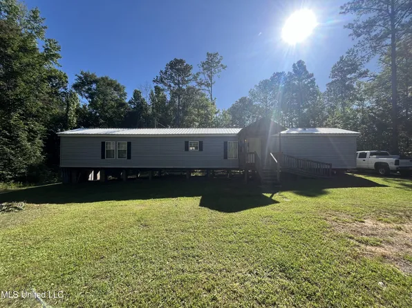 4020 Harmony Community Rd, Carthage, MS 39051