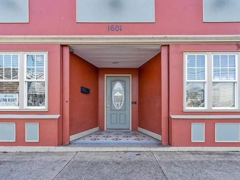 1601 W Cary St #1 — Photo 26