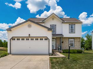 1044 Legacy Ln SW, Pataskala, OH 43062