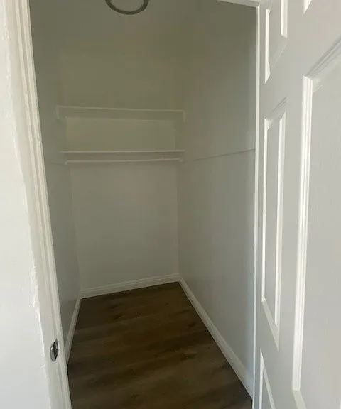 1006 W. 42nd Street — Photo 19