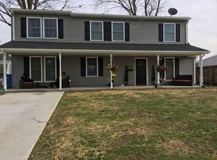 52 Inbrook Rd, Levittown, PA 19057