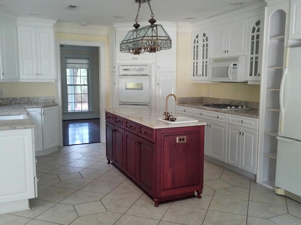 550 Beaumont Dr Pawleys Island SC 29585 Zillow