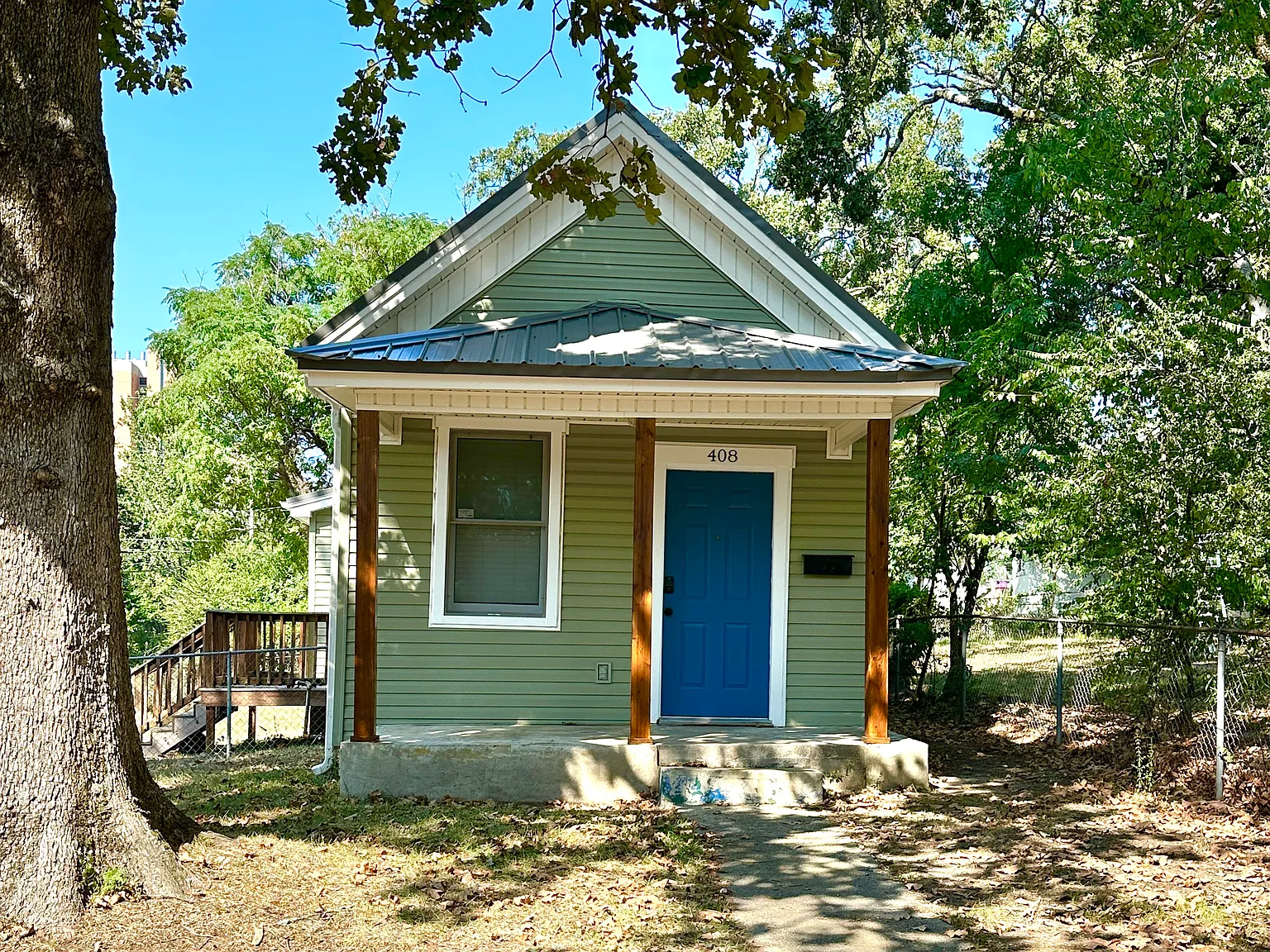 408 S Maple St — Photo 2