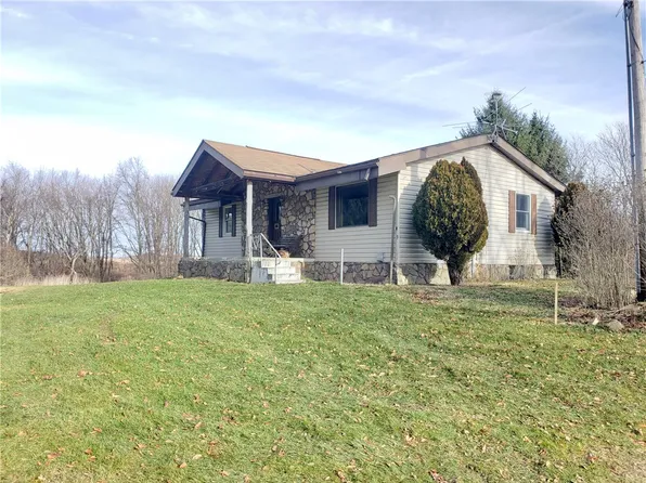 211 Mount Union Rd, Portersville, PA 16051