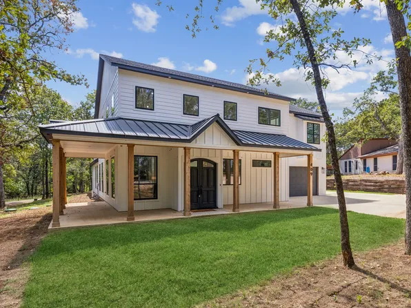 409 Regatta Row Rd, Oak Point, TX 75068