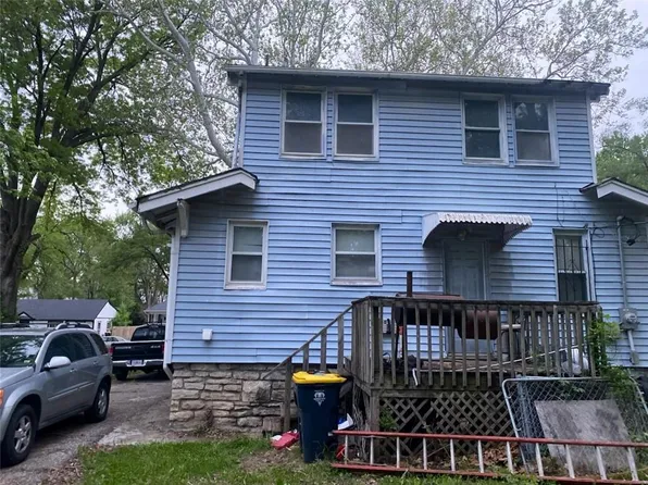 6727 Agnes Ave, Kansas City, MO 64132