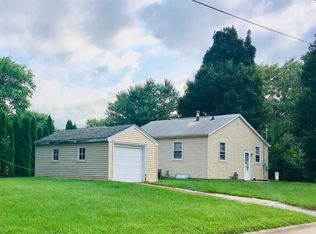 802 S Lucas St, Iowa City, IA 52240