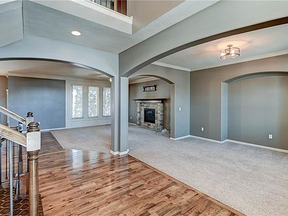 2nd image of 16627 S Lind Rd