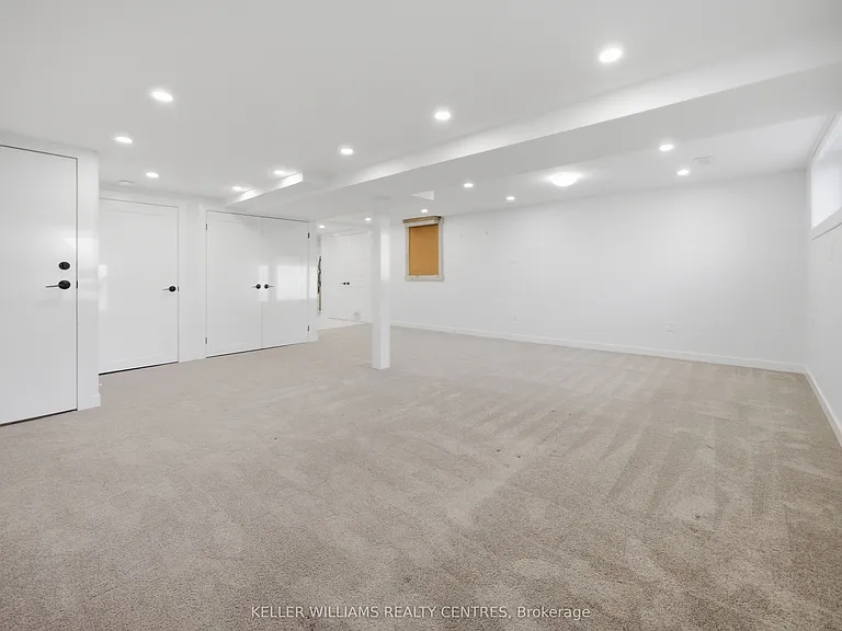 25 Townsend Ave #B — Photo 9