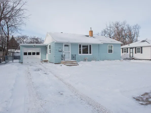 1826 5th St N, Fargo, ND 58102