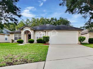 9426 Staplehurst Dr S, Jacksonville, FL 32244