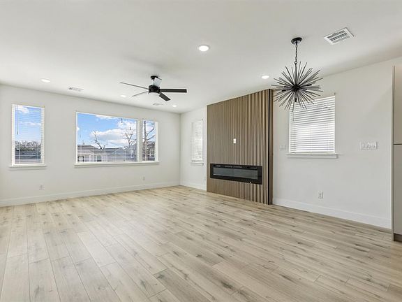 3rd image of 521 N Denley Dr #A