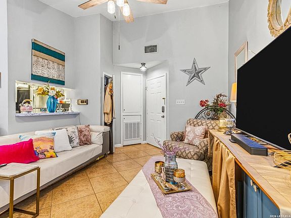 4th image of 4839 Brandeis St. #423