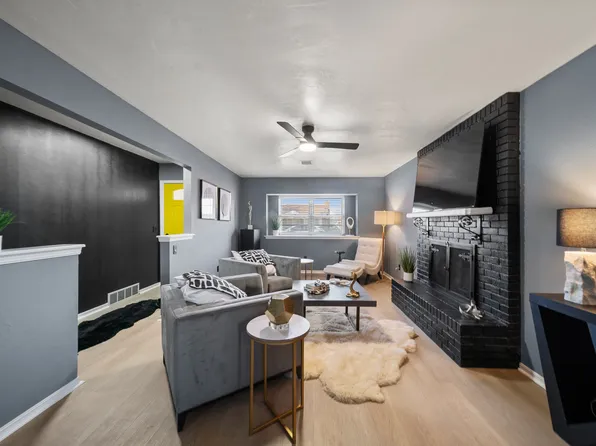 5800 NW 45th St, Warr Acres, OK 73122