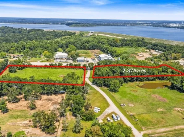 0 W Fm 1097, Willis, TX 77318