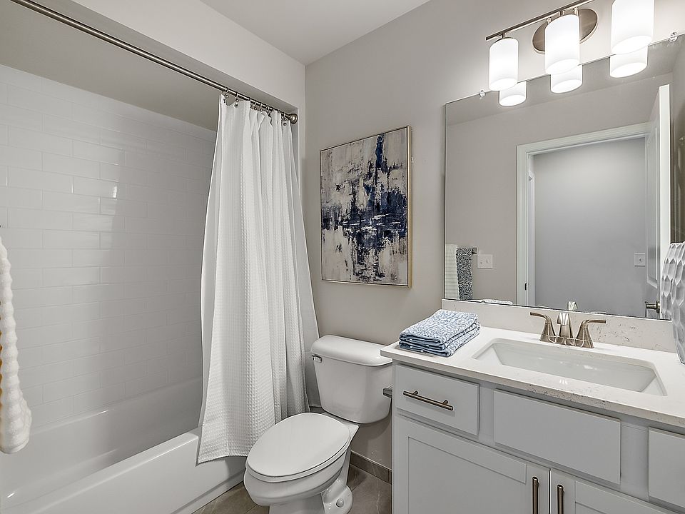 124 Optimist Ct # 703, photo 16