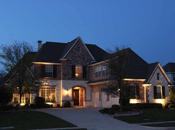 2nd image of 1612 McGreg Ln