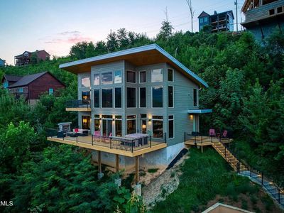 840 Sourwood Dr, Gatlinburg, TN, 37738
