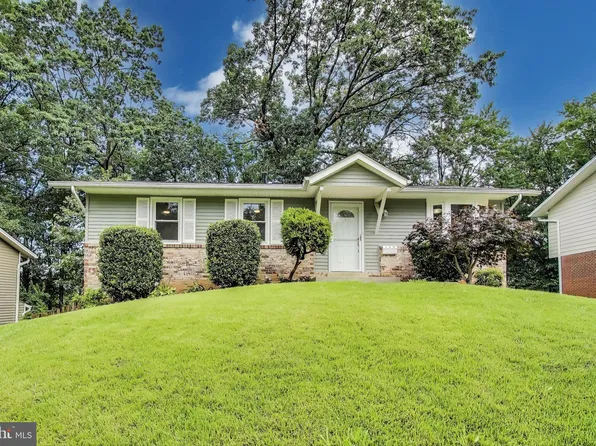 129 Lastner Ln, Greenbelt, MD 20770