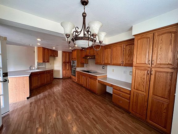 2nd image of 10848 Deer Canyon Dr