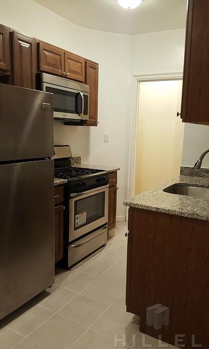 1st image of 4309 47th Ave #3P