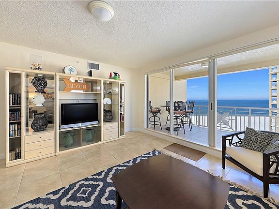 4th image of 10 Papaya St APT 906
