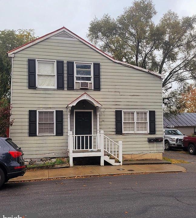 1st image of 26 E Monmouth St