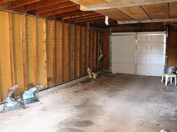5th image of 2907 2nd St