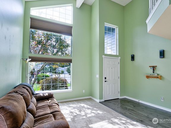 5th image of 5512 Trosper Lake Street SW