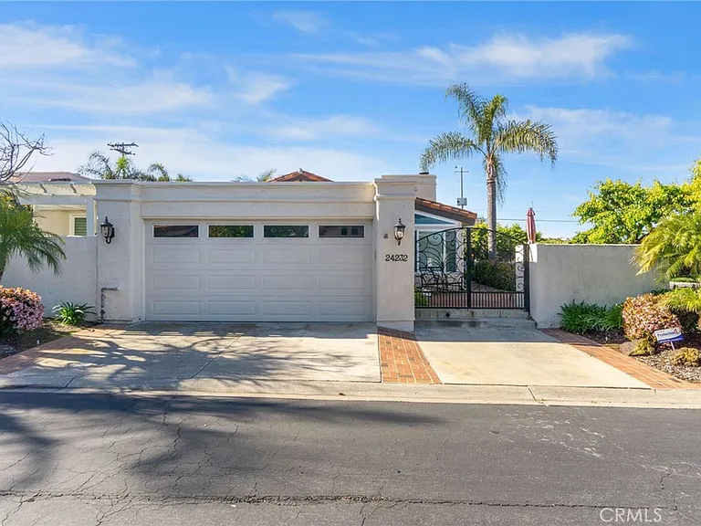 24232 Porto Verde — Photo 41