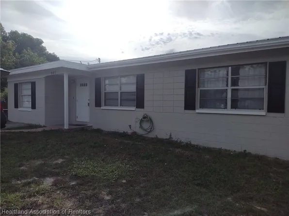 901 W Pleasant St, Avon Park, FL 33825
