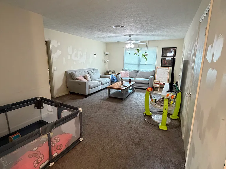 444 N Ross St — Photo 6