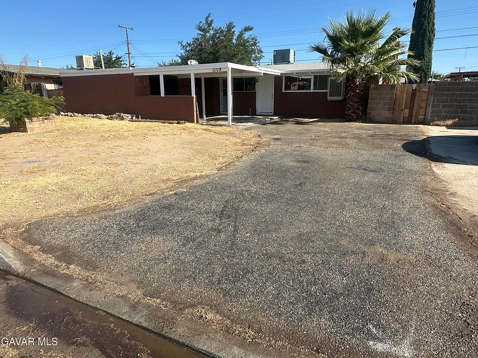 1st image of 1109 W Avenue J6