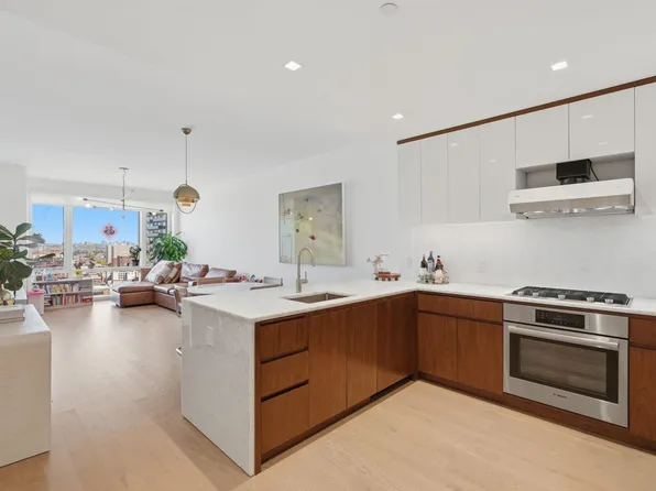 75 Park Ln S APT 2303, Jersey City, NJ 07310