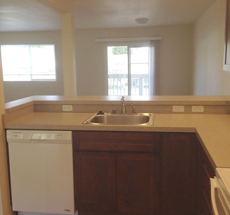 Kitchen to Dining Room