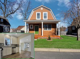 15 Ericson Ave, Helmetta, NJ 08828