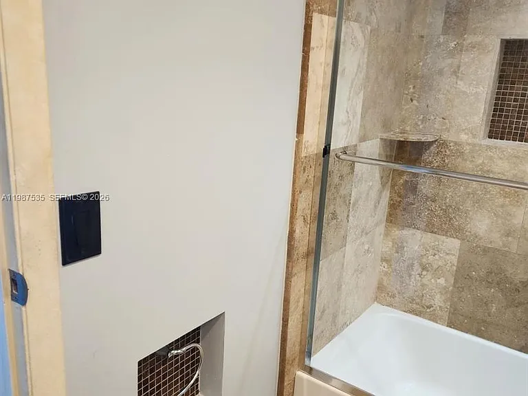 537 N University Dr #71 — Photo 31