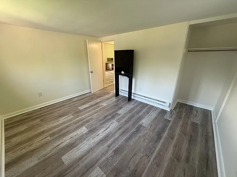 6000 Chambers Hill Rd — Photo 36