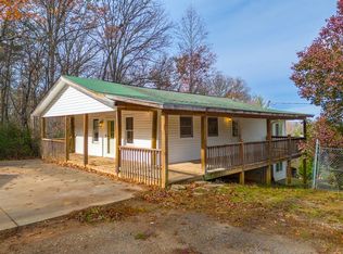 993 Angel Cove Rd, Franklin, NC 28734